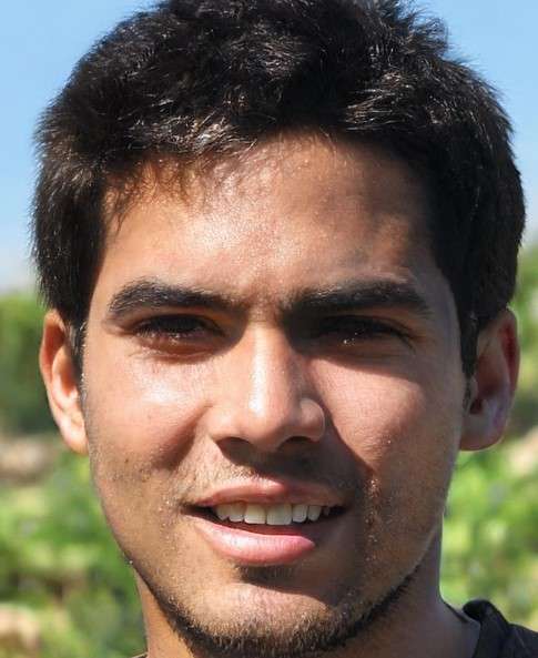 Carlos Oliveira Profile Picture